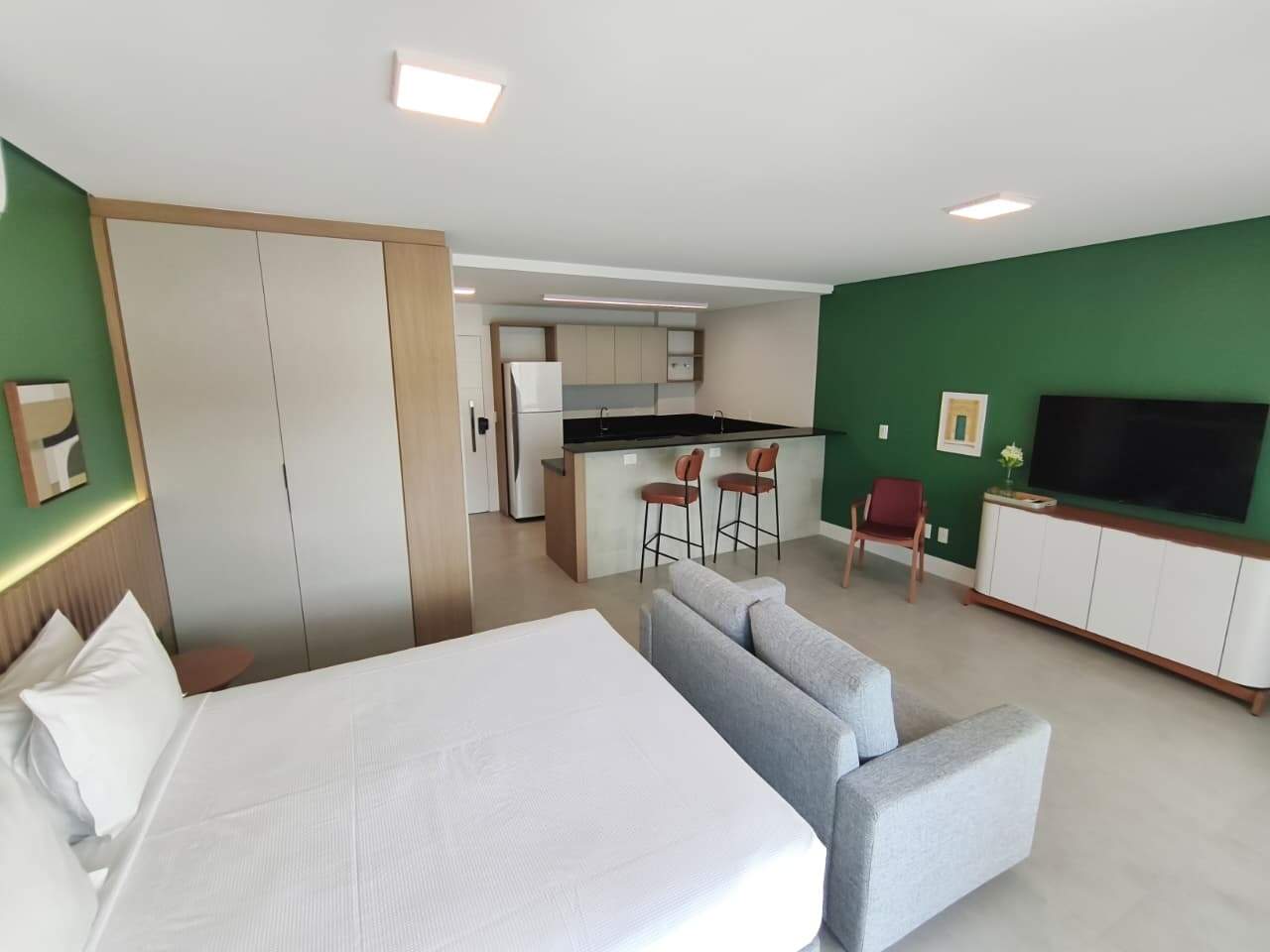 Apartamento para aluguel no Saco Grande: 