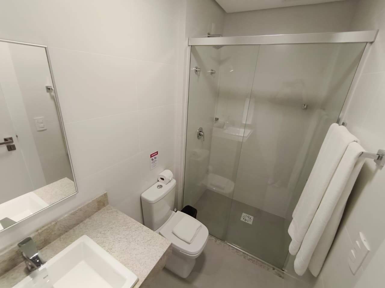 Apartamento para aluguel no Saco Grande: 