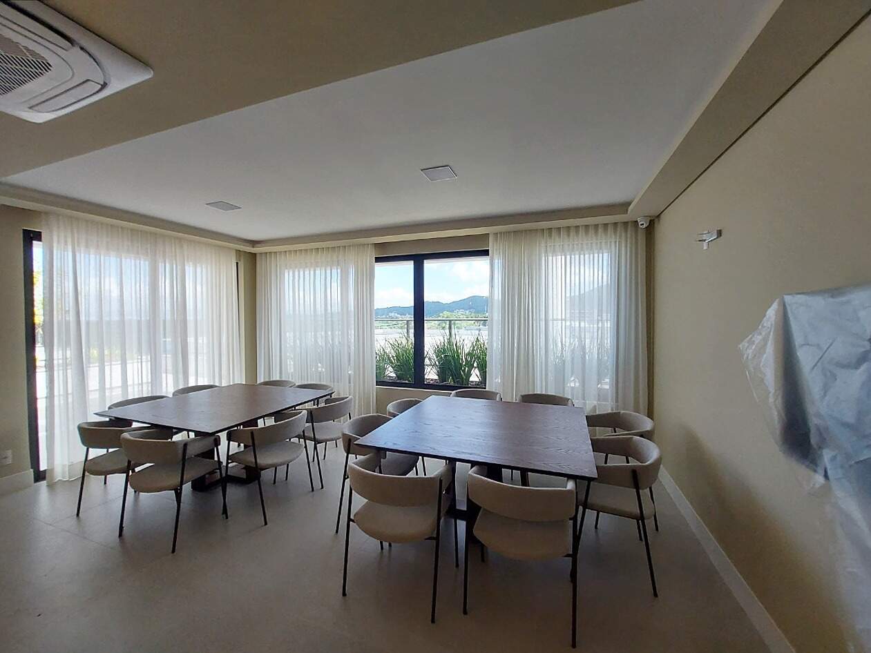 Apartamento para aluguel no Saco Grande: 