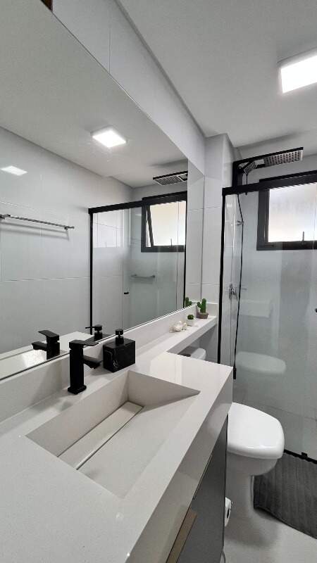Apartamento à venda no Barreiros: 