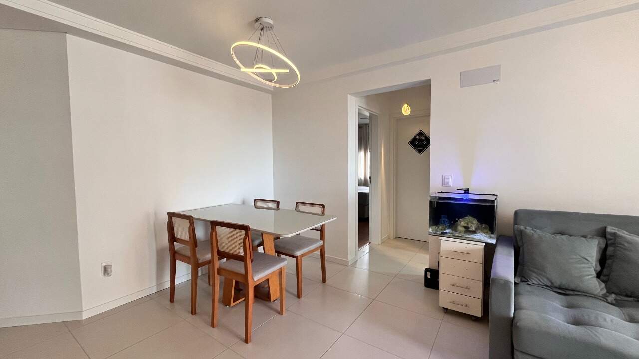 Apartamento à venda no Barreiros: 