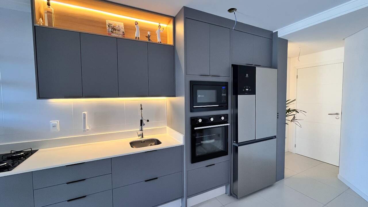 Apartamento à venda no Barreiros: 
