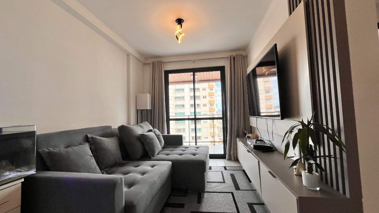 Apartamento à venda no Barreiros: 