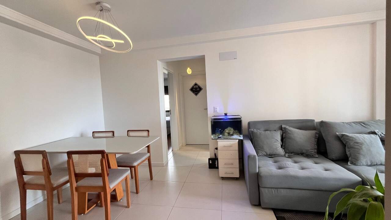 Apartamento à venda no Barreiros: 