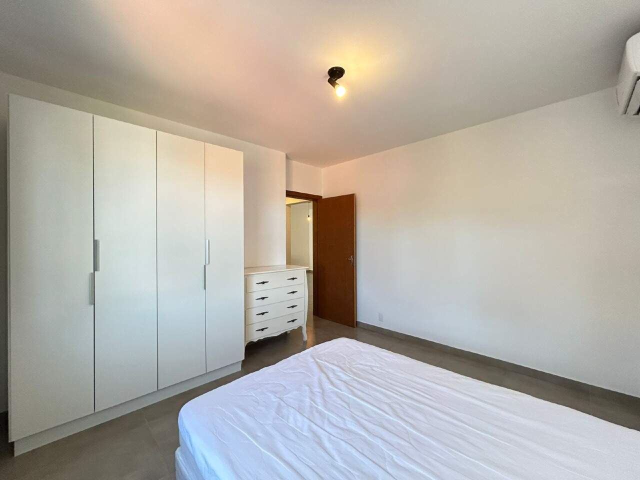 Apartamento à venda no Canasvieiras: 