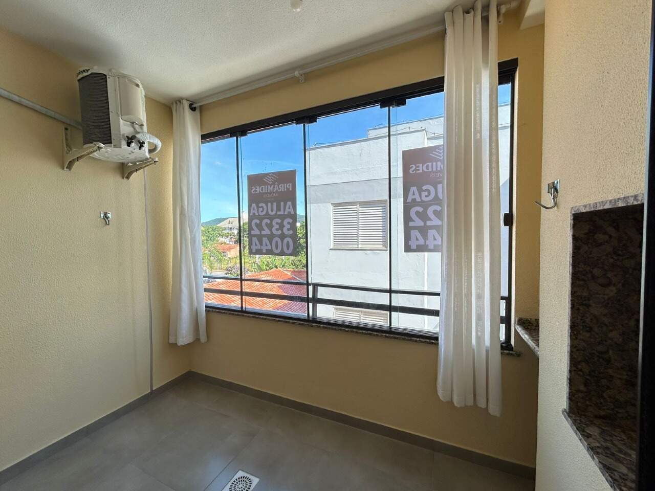 Apartamento à venda no Canasvieiras: 