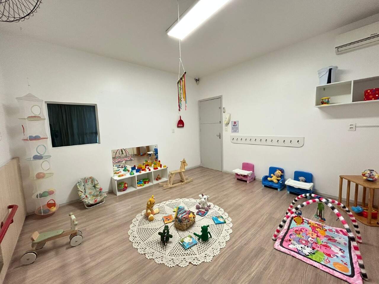 Casa comercial para aluguel no Campeche: