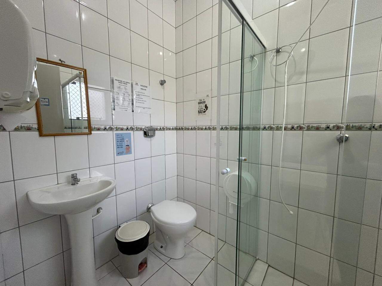 Casa comercial para aluguel no Campeche: