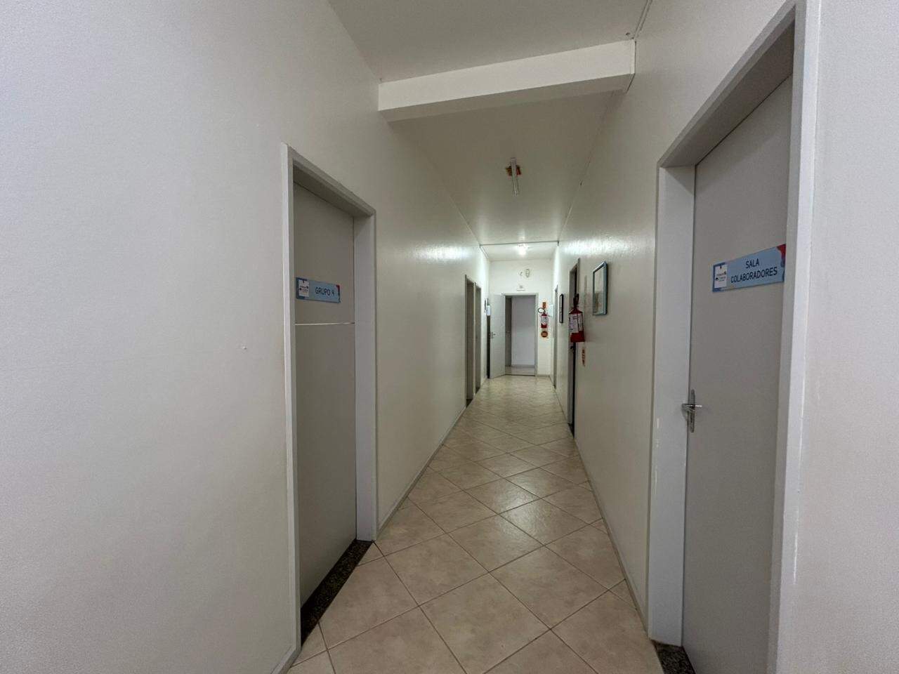 Casa comercial para aluguel no Campeche: