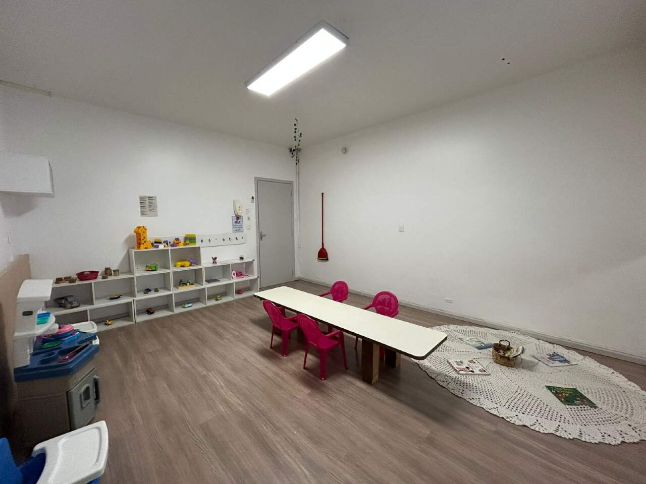 Casa comercial para aluguel no Campeche:
