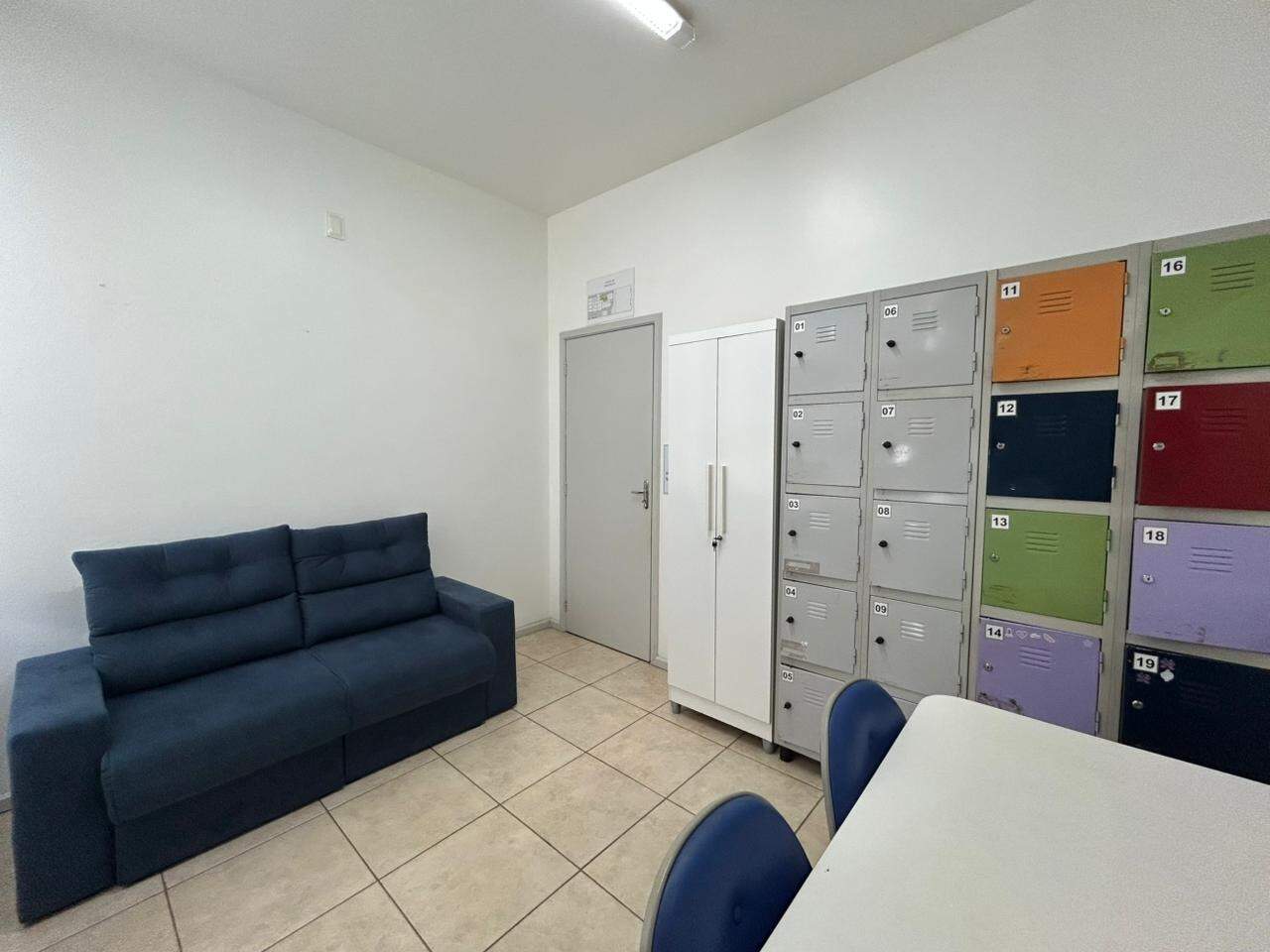 Casa comercial para aluguel no Campeche: