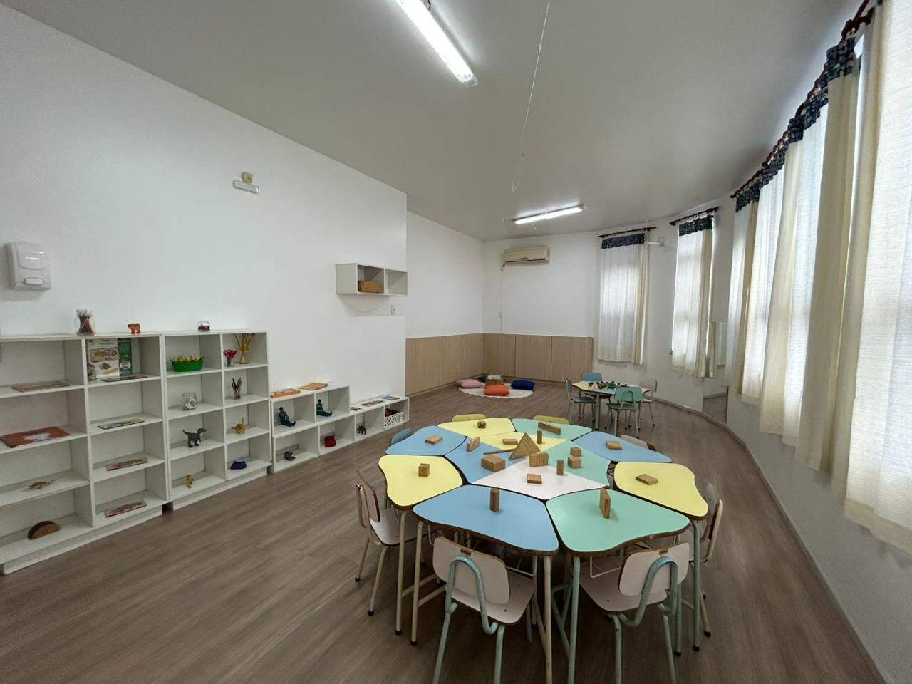 Casa comercial para aluguel no Campeche: