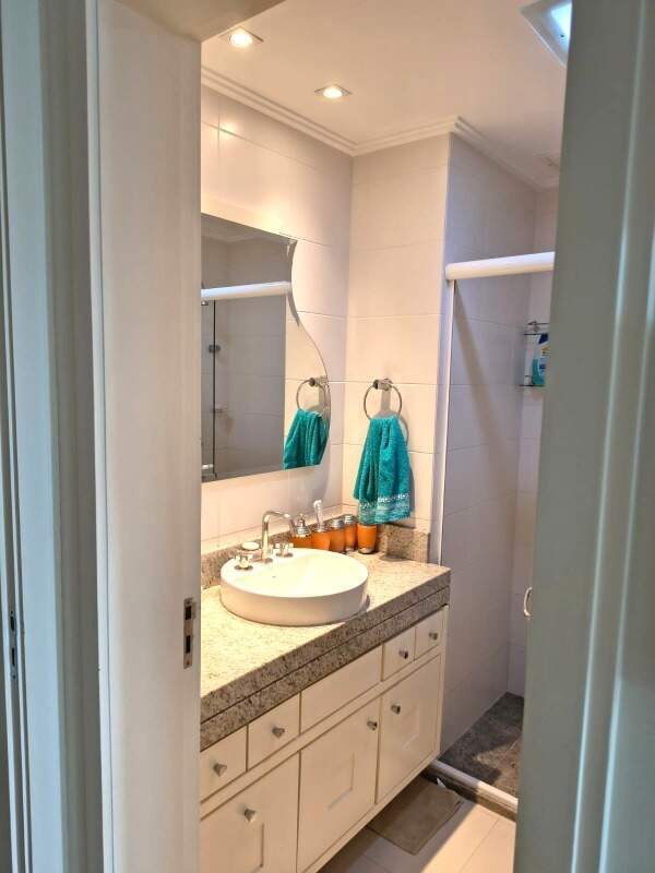 Apartamento à venda no Estreito:
