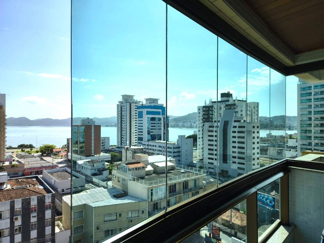 Apartamento à venda no Estreito: