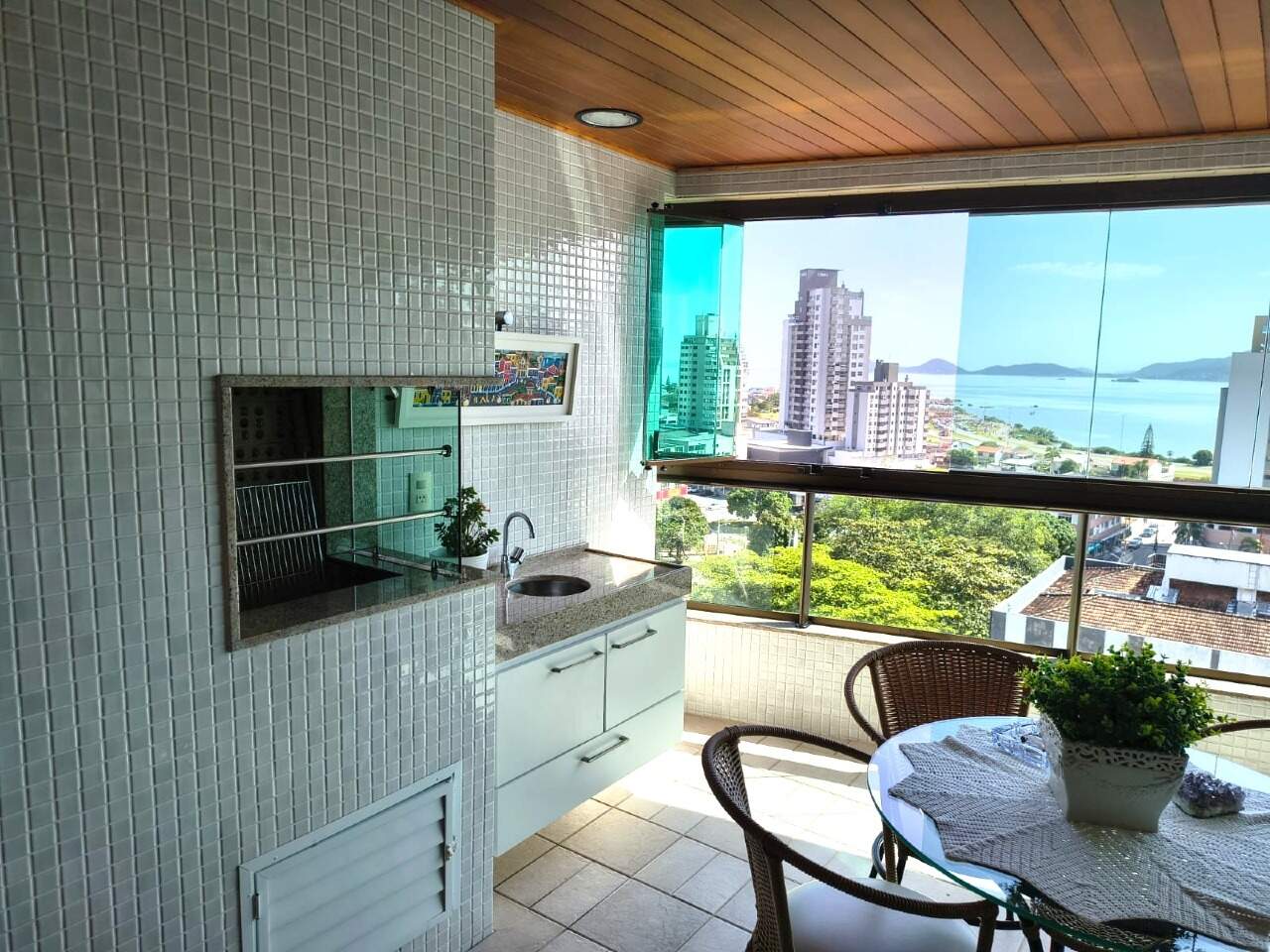 Apartamento à venda no Estreito: