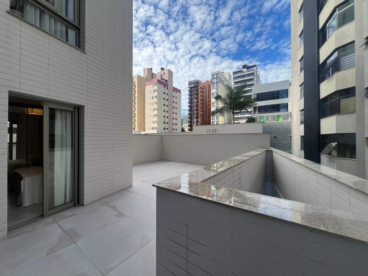 Apartamento para aluguel no Centro: 