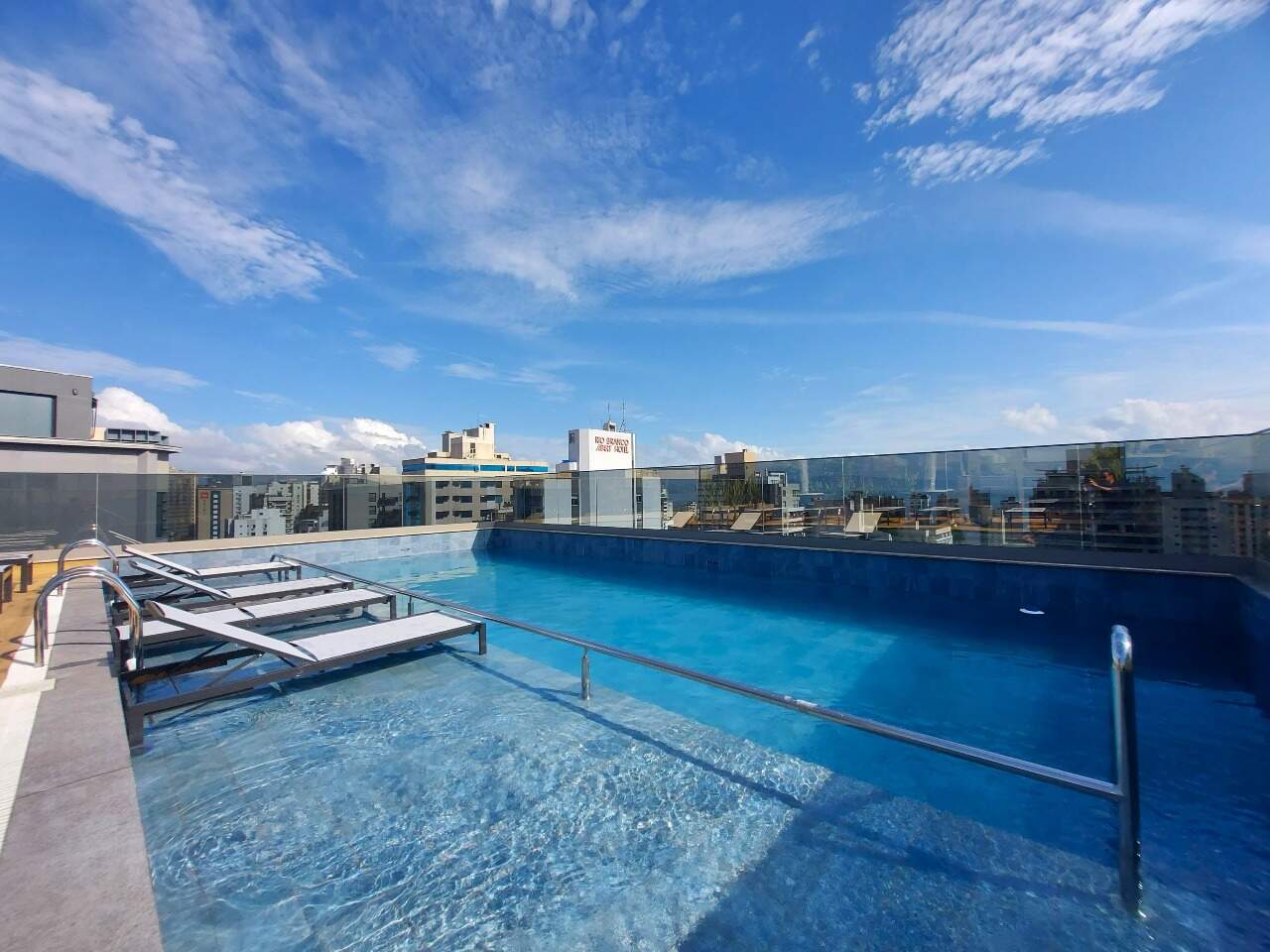 Apartamento para aluguel no Centro: 