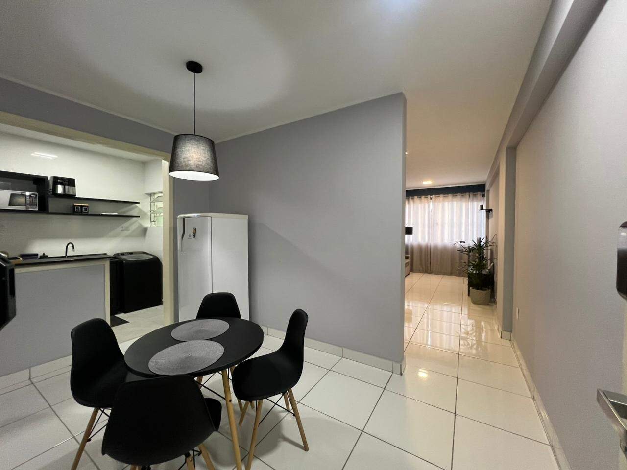 Apartamento para aluguel no Centro: 