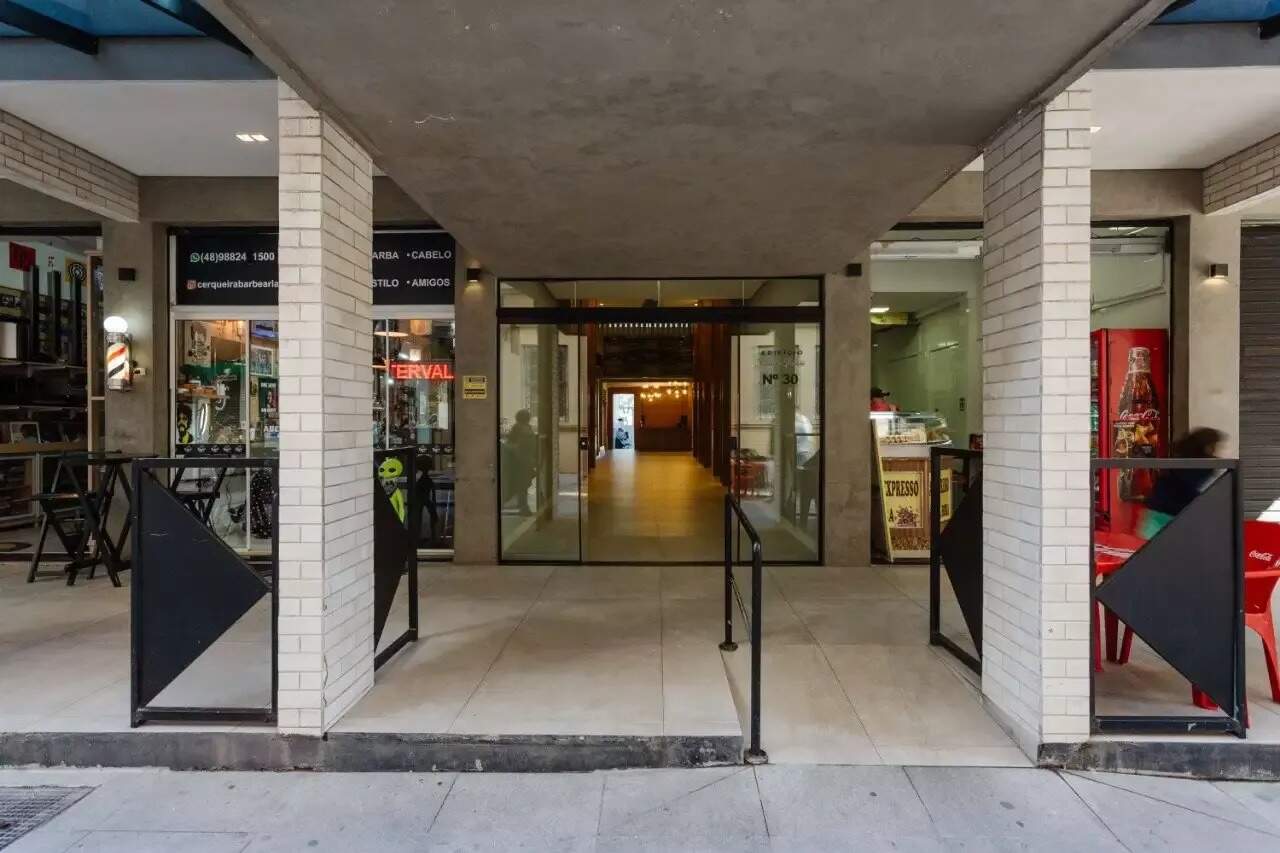 Apartamento para aluguel no Centro: 