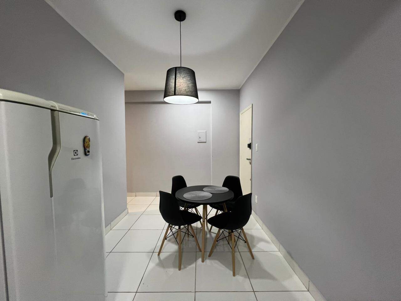 Apartamento para aluguel no Centro: 