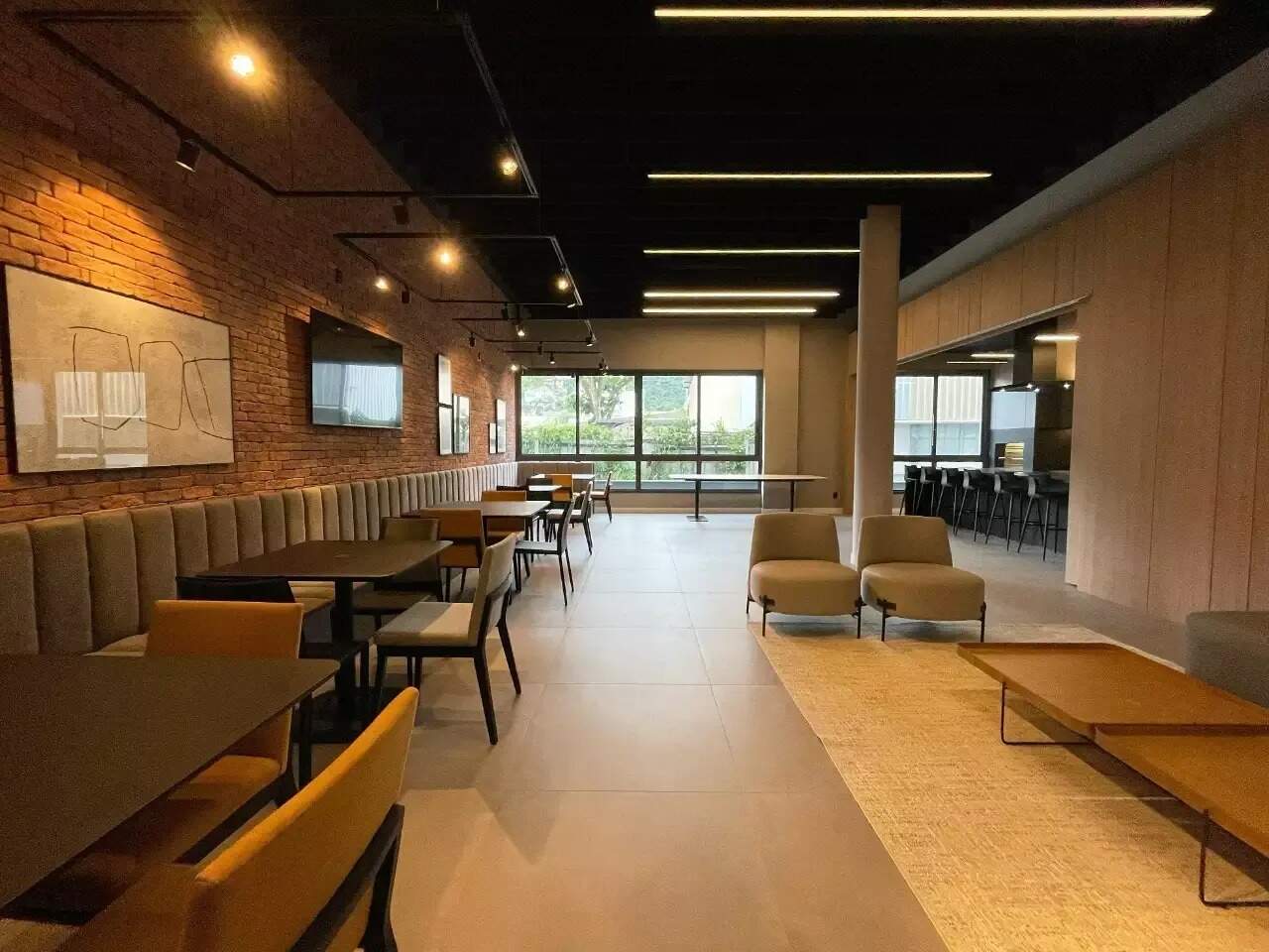 Apartamento para aluguel no Saco Grande: 