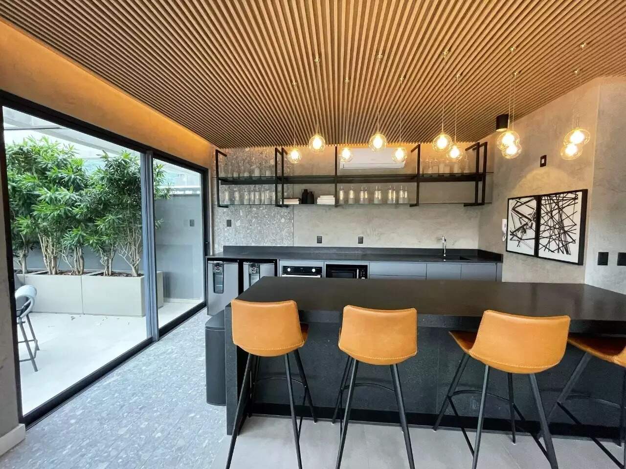 Apartamento para aluguel no Saco Grande: 