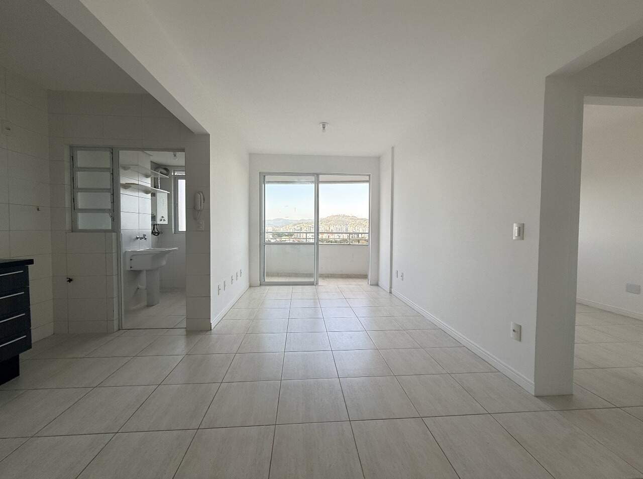 Apartamento para aluguel no Capoeiras: 