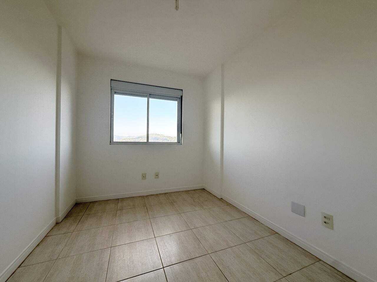 Apartamento para aluguel no Capoeiras: