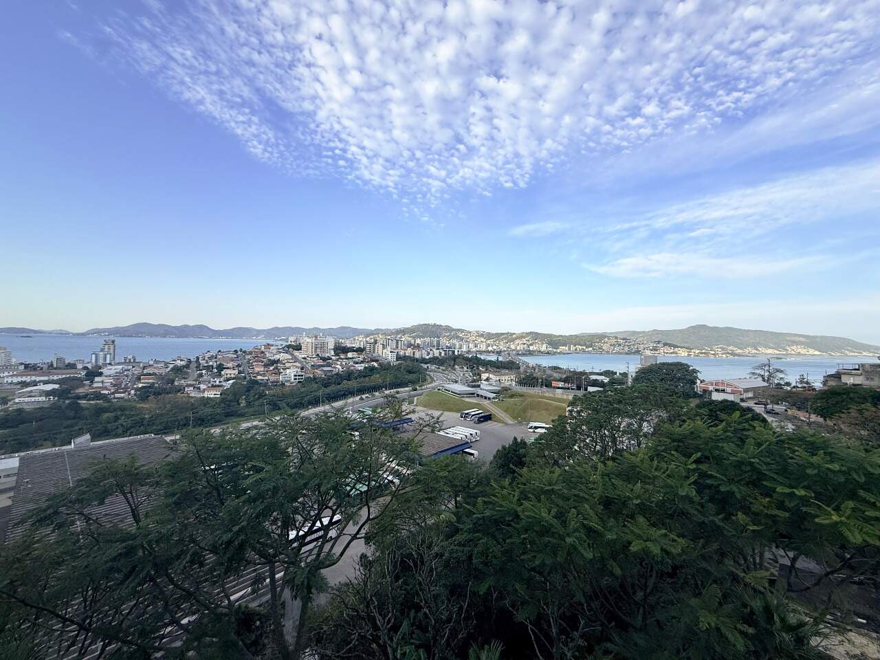 Apartamento para aluguel no Capoeiras: