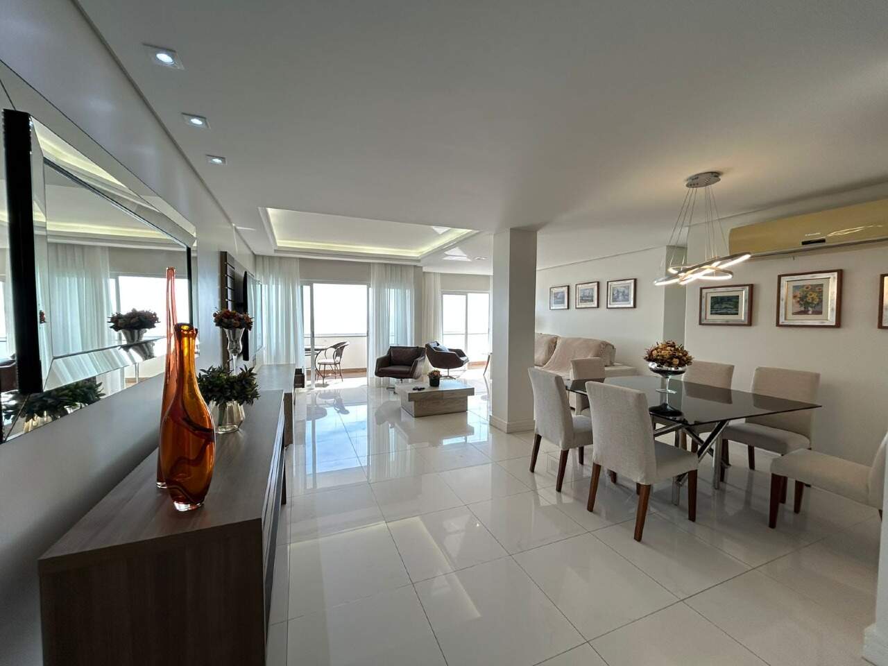 Apartamento para aluguel no Centro: 