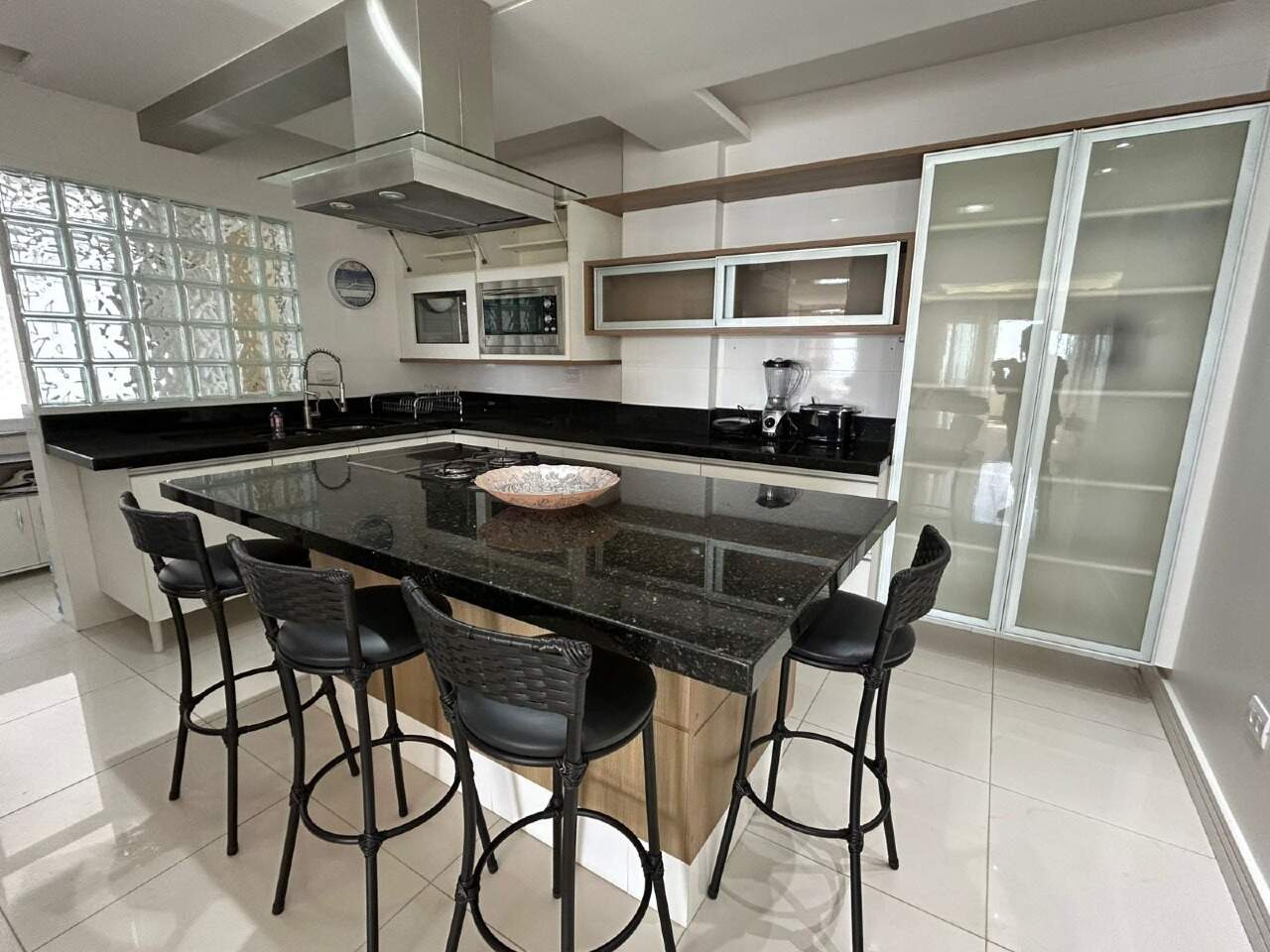 Apartamento para aluguel no Centro: 