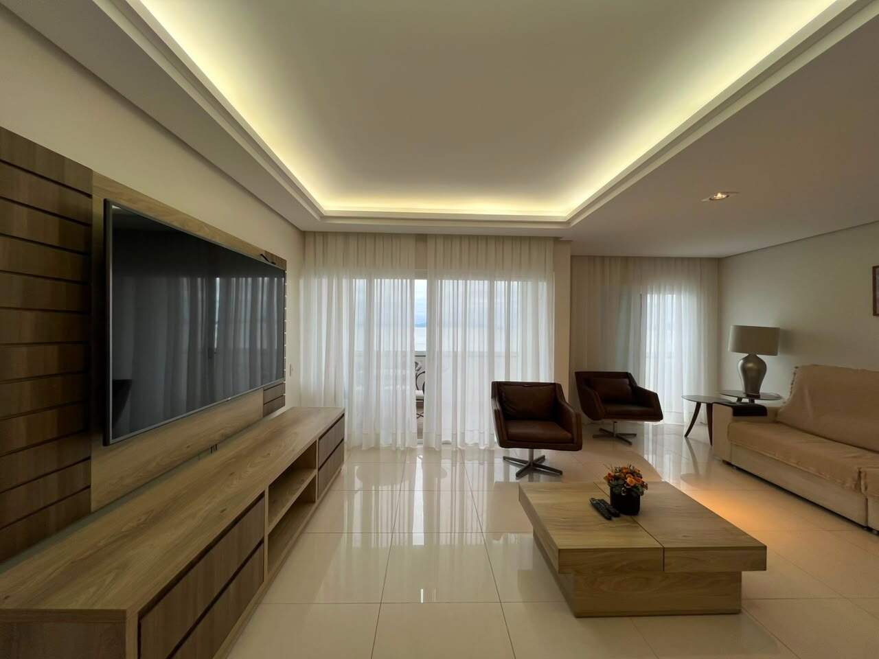 Apartamento para aluguel no Centro: 