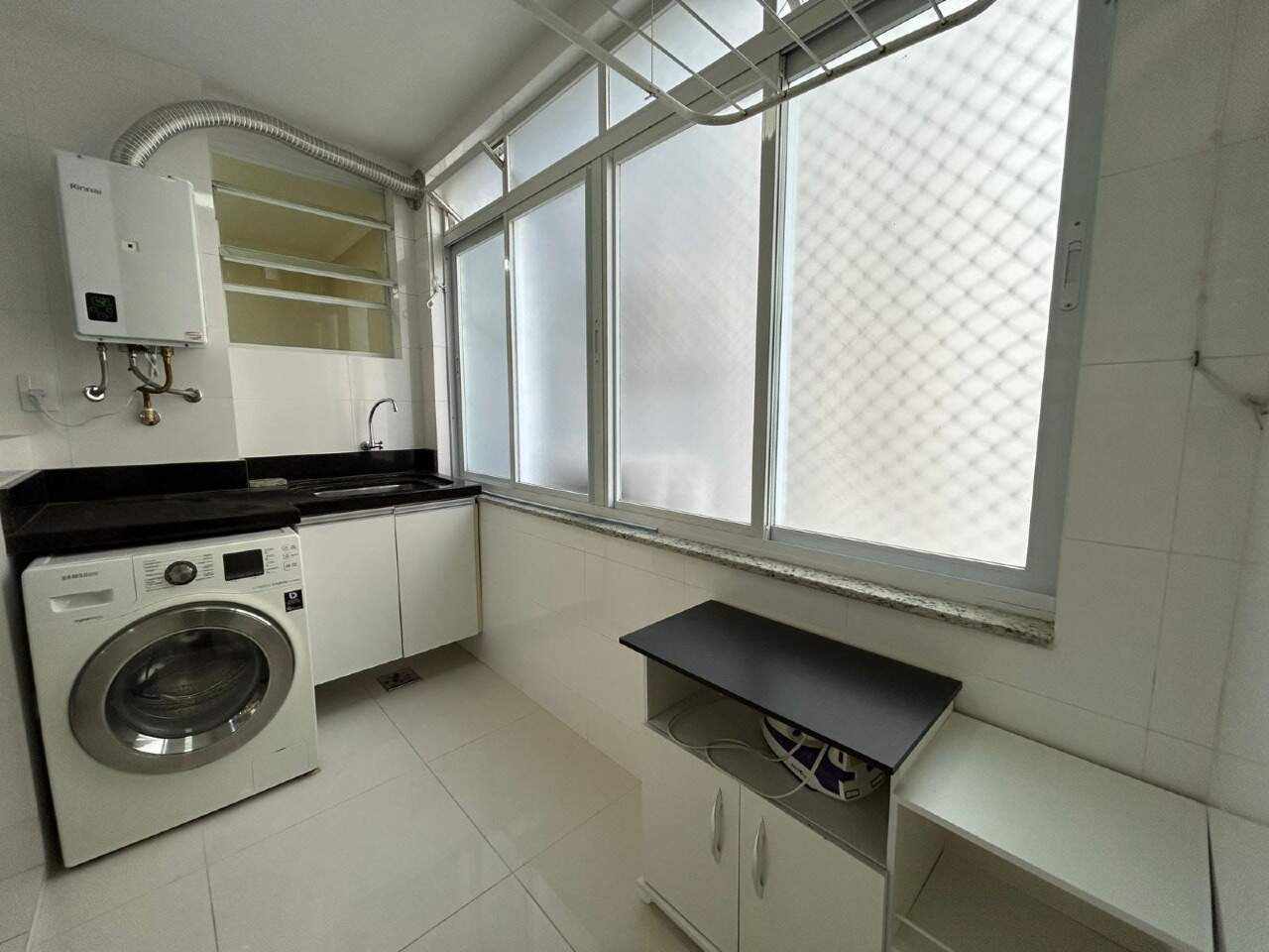 Apartamento para aluguel no Centro: 