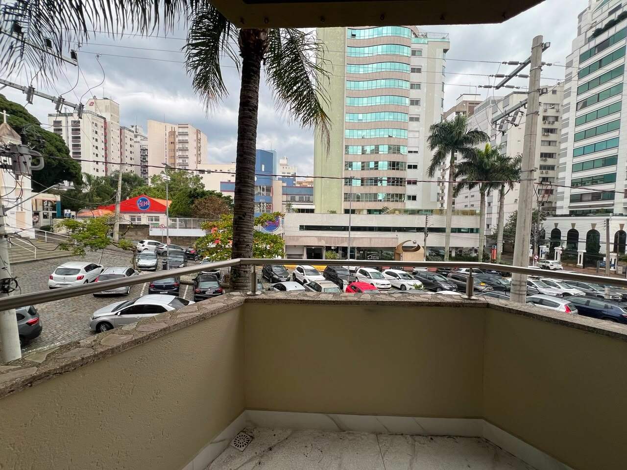 Apartamento para aluguel no Centro: 