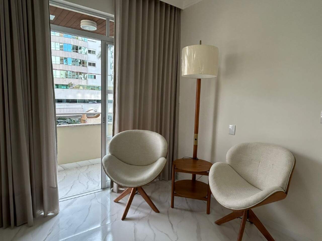 Apartamento para aluguel no Centro: 