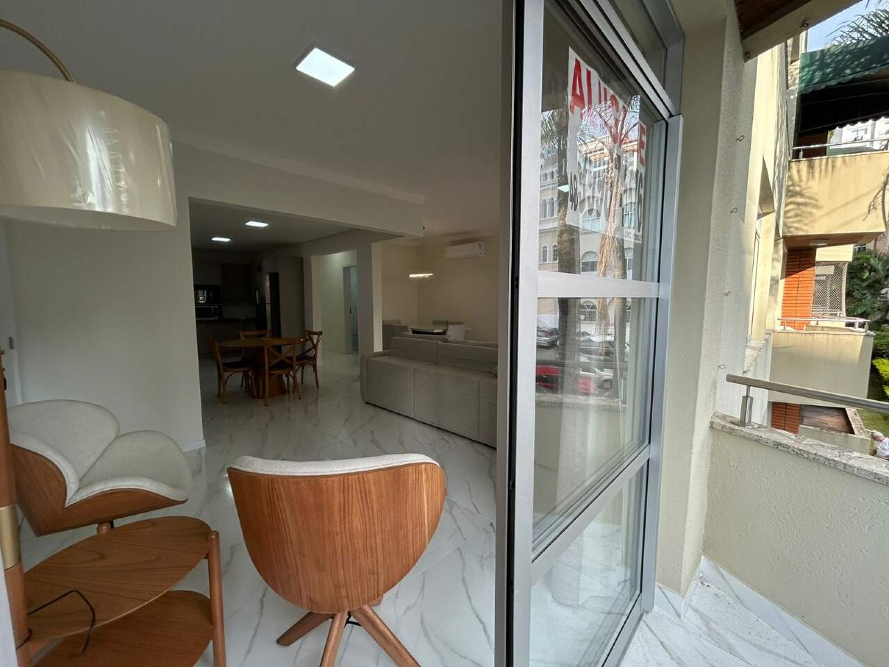 Apartamento para aluguel no Centro: 