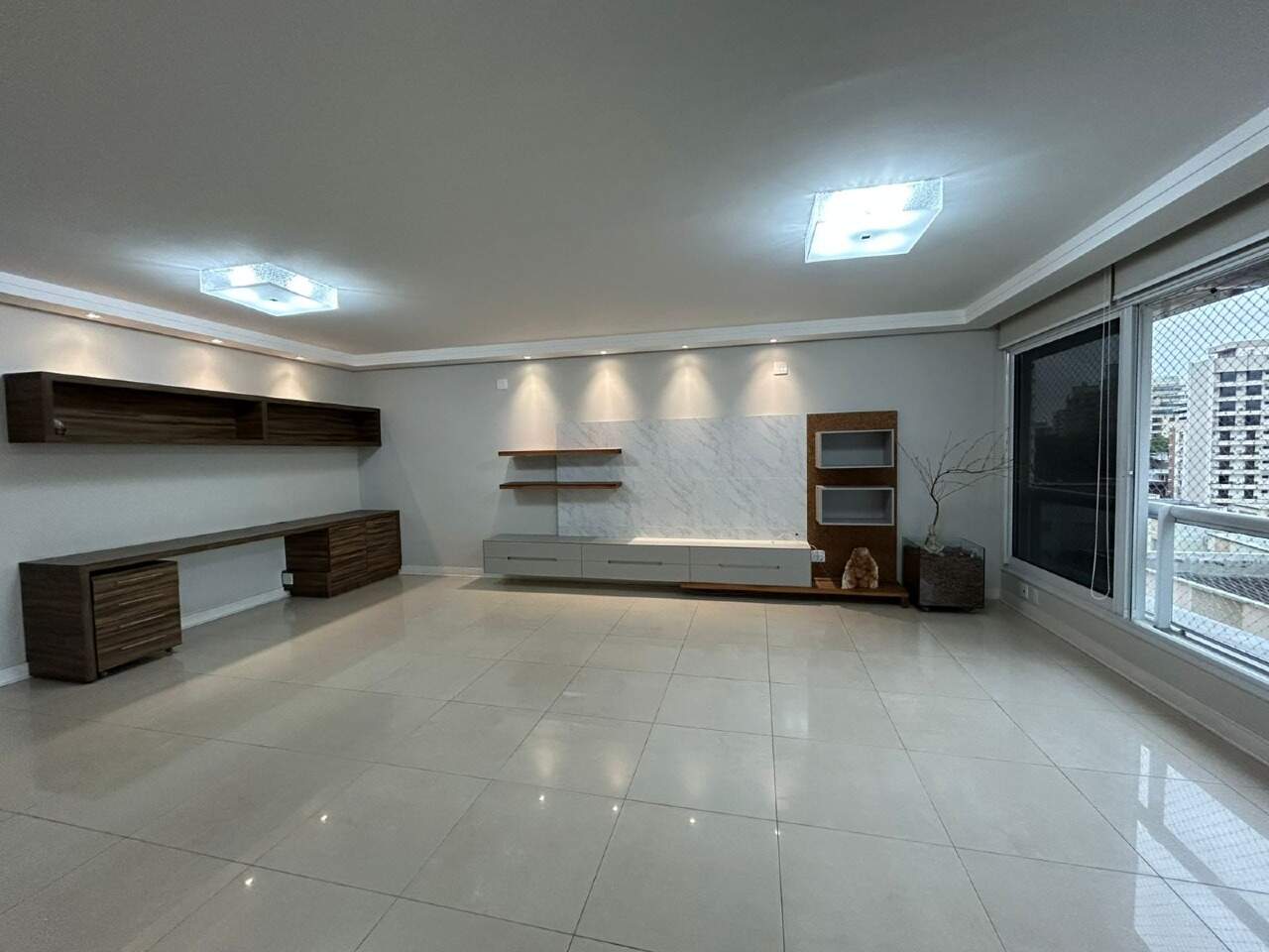 Apartamento para aluguel no Centro: 
