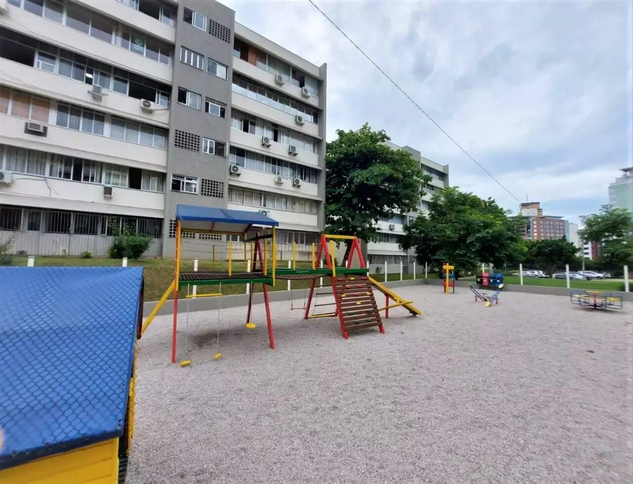 Apartamento para aluguel no Centro: 