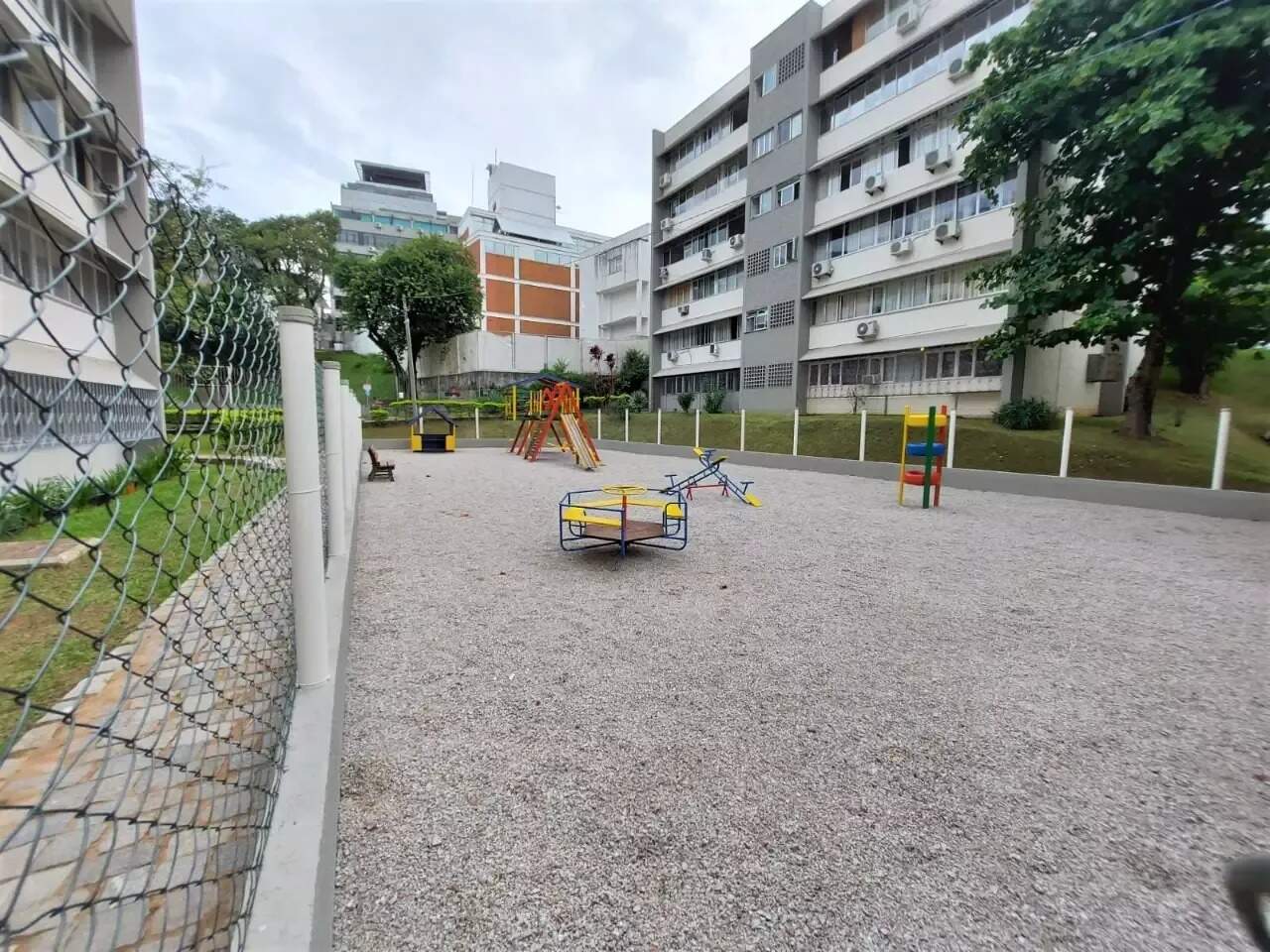 Apartamento para aluguel no Centro: 