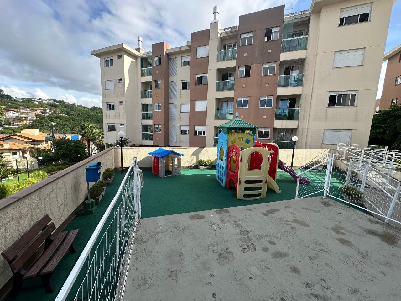 Apartamento à venda no PRAIA COMPRIDA: