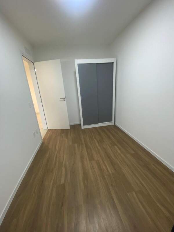 Apartamento à venda no Areias: 