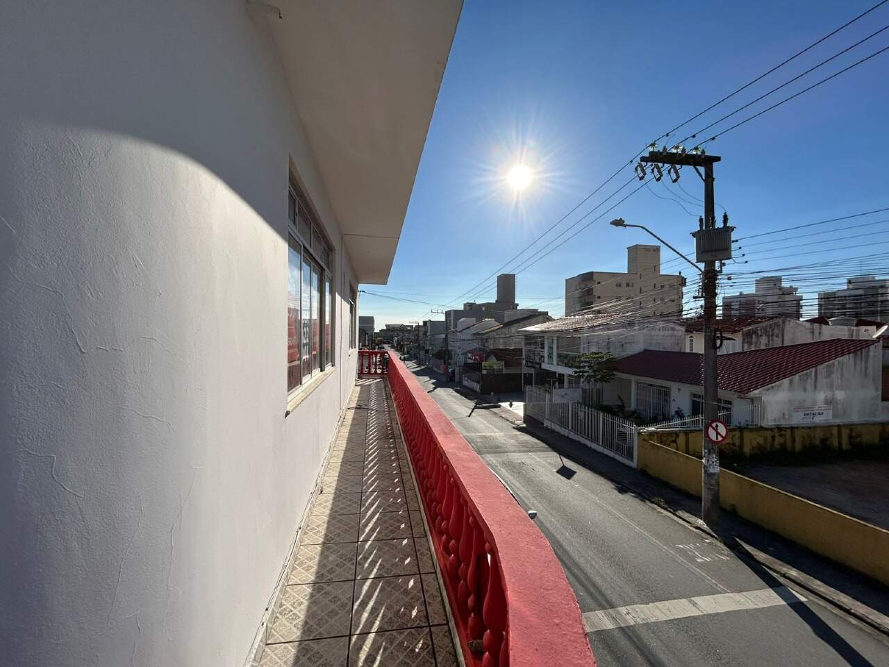 Casa para aluguel no Barreiros: