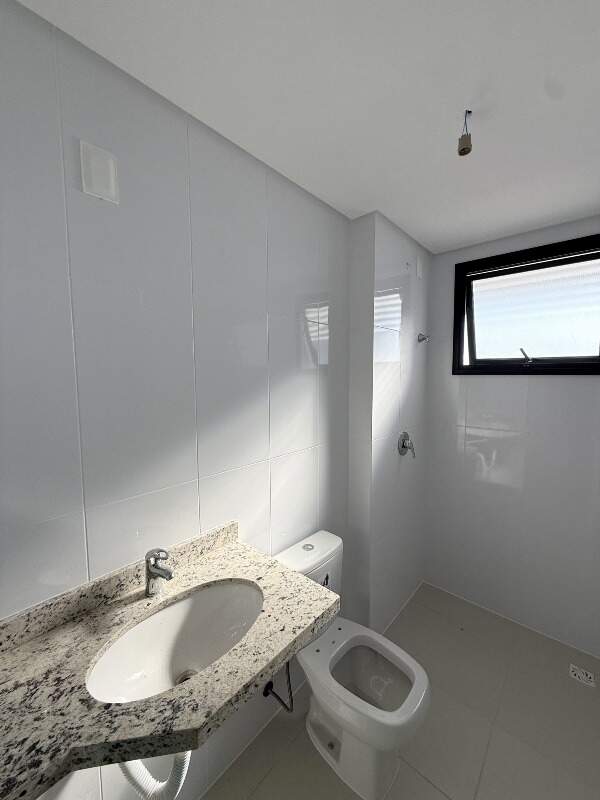 Apartamento à venda no Barreiros: 