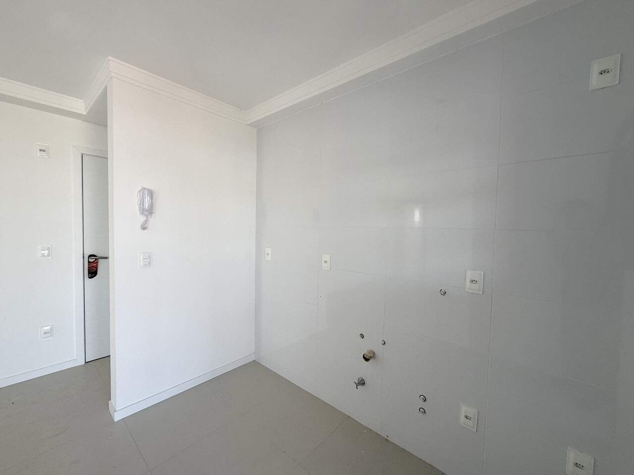Apartamento à venda no Barreiros: 