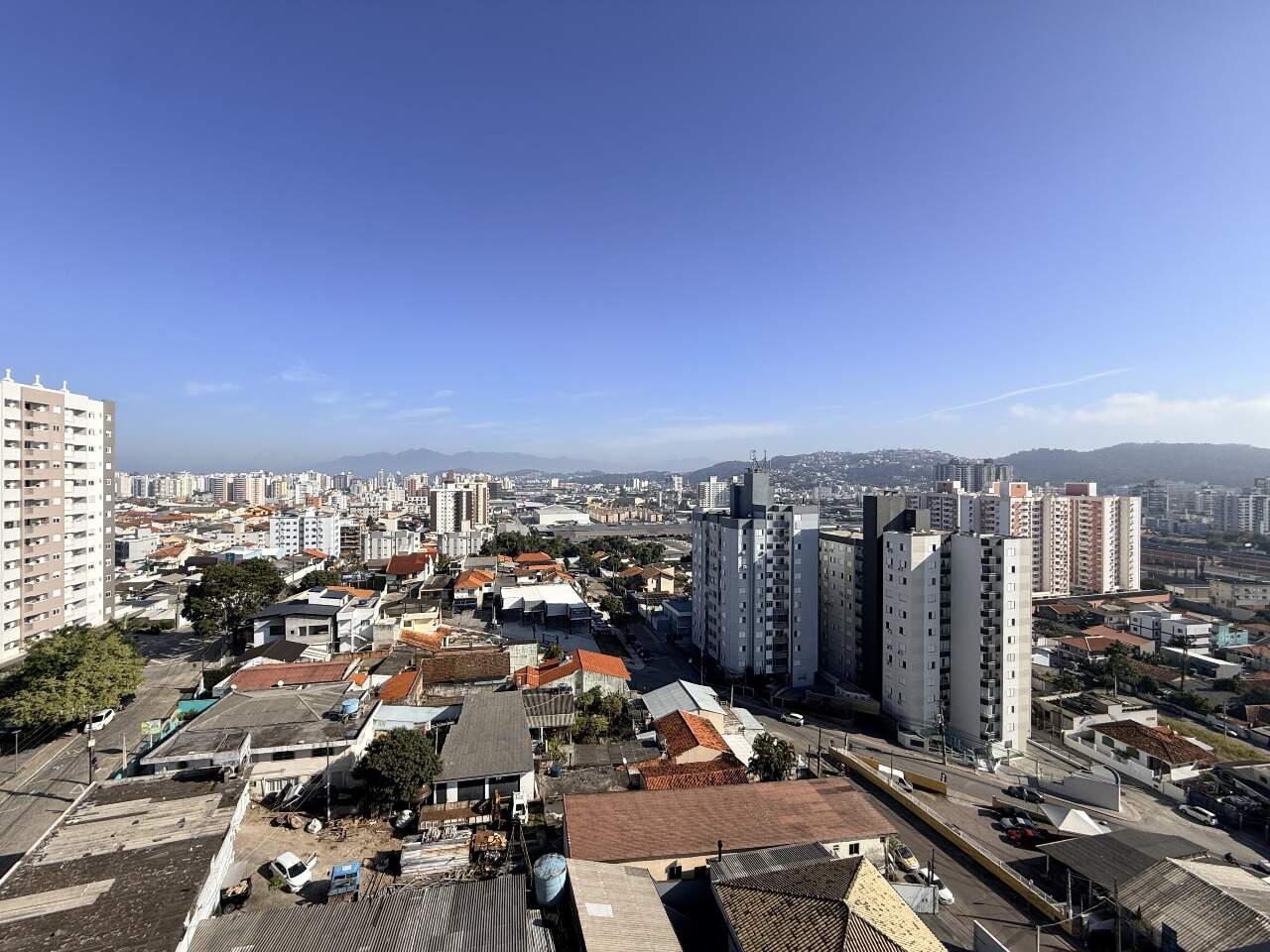 Apartamento à venda no Barreiros: 