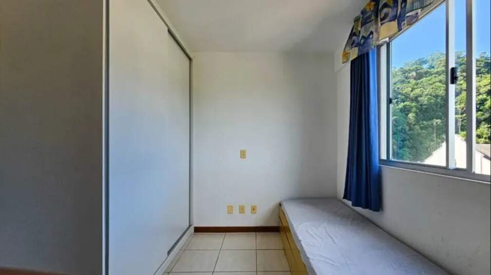 Apartamento à venda no Saco Dos Limoes: 