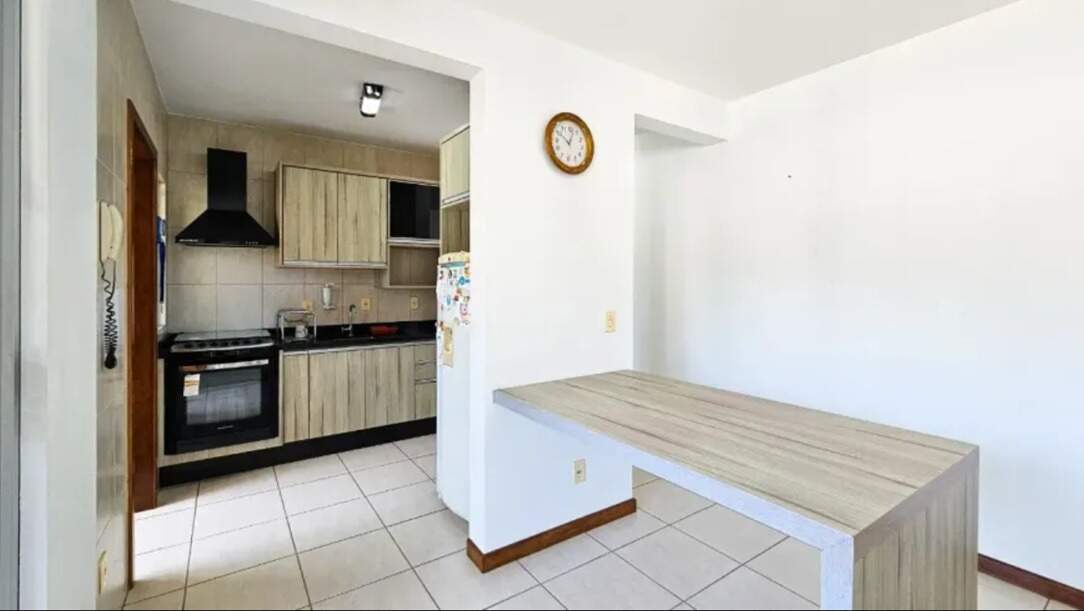 Apartamento à venda no Saco Dos Limoes: 