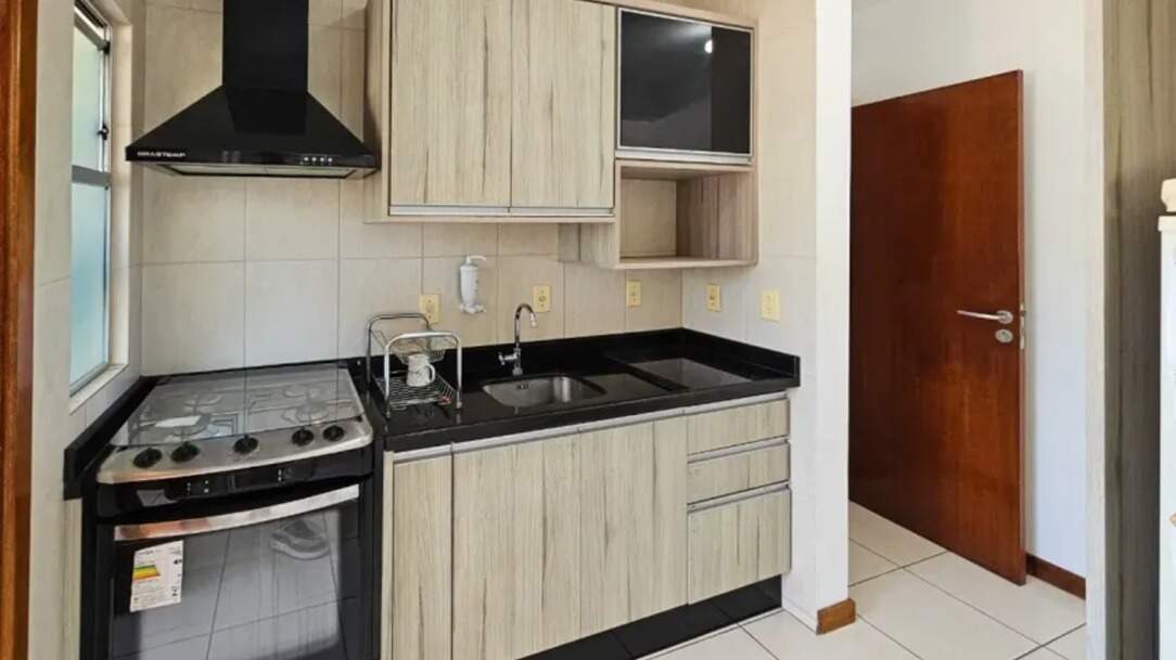Apartamento à venda no Saco Dos Limoes: 