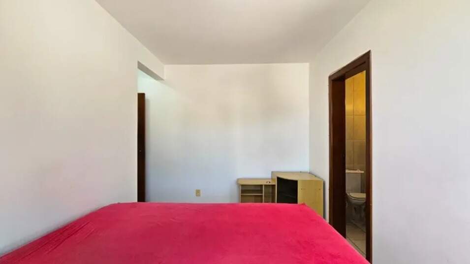 Apartamento à venda no Saco Dos Limoes: 