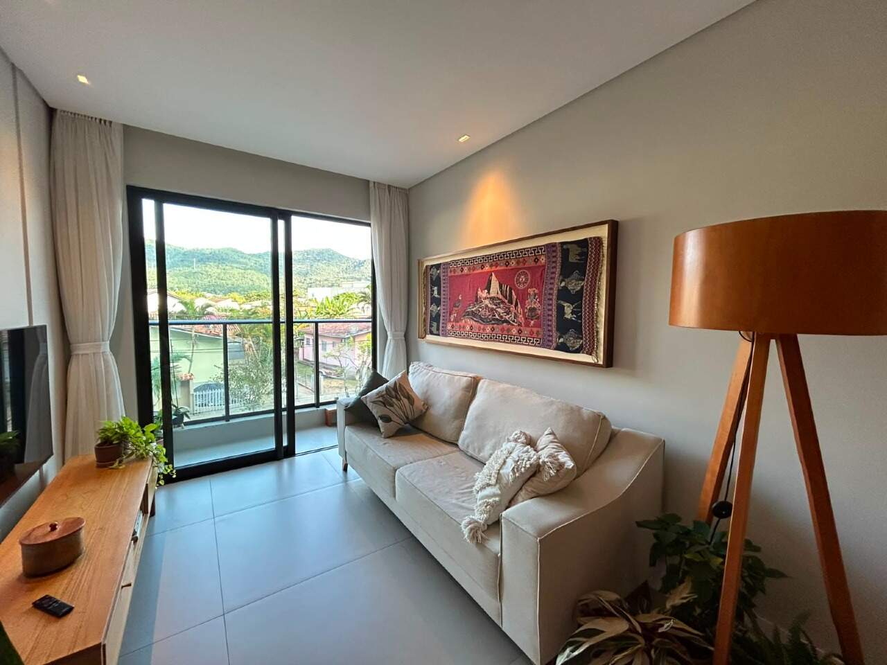 Apartamento para aluguel no Monte Verde: